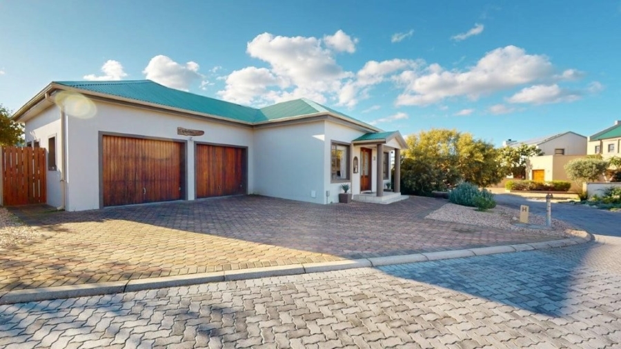 3 Bedroom Property for Sale in Stilbaai Wes Western Cape